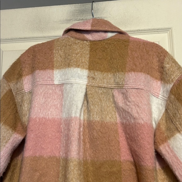 Old Navy Pink Tan and White Plaid Soft Brushed Utility Shacket Size Large - Picture 6 of 8